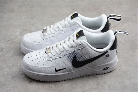 Nike Air Force 1 07